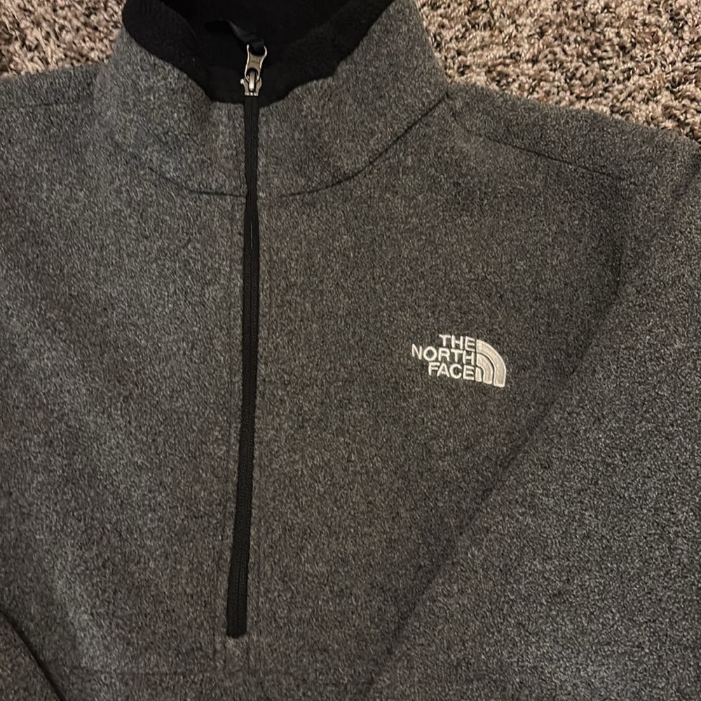 North face jacket - Picture 2 of 5